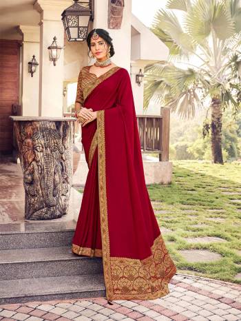 Grab This Pretty Elegant Looking Designer Saree In Fine Color Paired With Blouse. This Saree Are Vichitra Silk And Blouse Are Art Silk Based Beautified With Jacquard Pallu Border And Blouse. Buy Now.