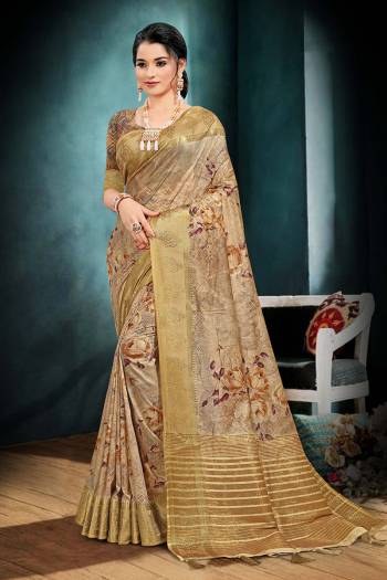 Garb This Party Wear Saree Are Fine Saree Paired With Blouse.This Heavy Wevon Designer With Digital Printed Saree And Blouse Are South Cotton Fabric. Buy This Pretty Saree Now.