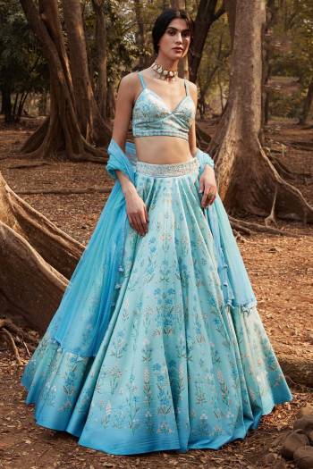 Garb This Readymade Heavy Designer Lehenga Choli And Dupatta In Fine Color Fabricated On Killer Silk Beautified With Heavy Attractive Printed With Gota Patti Embroidery Work. 