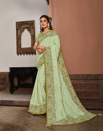 Look Attractive Wearing This Fine Colored Saree Paired With Blouse.  This Heavy Designer Saree Is Silk Georgette Based Which Gives A Rich Look To Your Personality. Buy This Pretty Saree Now.