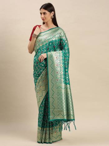 Look Attractive Wearing This Partywear Saree Are Fine Saree Paired With Blouse.  This Heavy Designer Weaving Work Saree And Blouse Are Banarasi Silk Based Fabric. Buy This Pretty Saree Now.