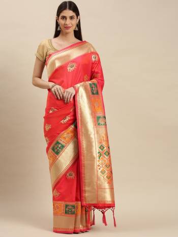 Garb This Partywear Saree Are Fine Saree Paired With Blouse.  This Heavy Designer Weaving Work Saree And Blouse Are Banarasi Silk Based Fabric. Buy This Pretty Saree Now.