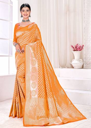 Garb This Partywear Saree Are Fine Saree Paired With Blouse.This Heavy Designer Wevon Work Saree And Blouse Are Jacquard Silk Based Fabric. Buy This Pretty Saree Now.