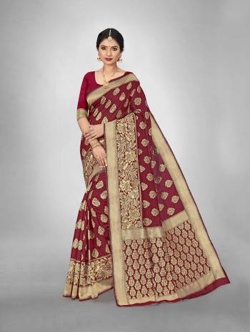  This Fine Colored Saree Paired With Blouse.This Heavy Designer Wevon Saree Is Art  Silk Based And Blouse Which Gives A Rich Look To Your Personality. Buy This Pretty Saree Now.