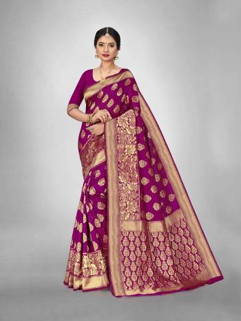  This Fine Colored Saree Paired With Blouse.This Heavy Designer Wevon Saree Is Art  Silk Based And Blouse Which Gives A Rich Look To Your Personality. Buy This Pretty Saree Now.