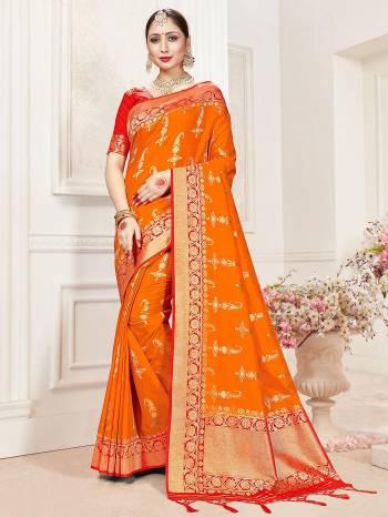 Attractive Wearing This Fine Colored Saree Paired With Contreased Blouse.This Heavy Designer Wevon Saree Is Banarasi Silk Based Which Gives A Rich Look To Your Personality. Buy This Pretty Saree Now.