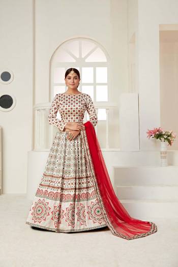 Attrective Partywear Heavy Designer Lehenga Choli And Dupatta In Fine Color. Lahenga Choli Fabricated On Ajmeri Silk Beautified And Soft Net Dupatta With Heavy Attractive Digital Printed. 