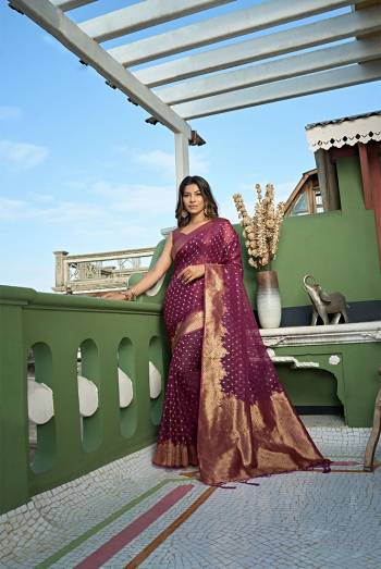 Looking This Partywear Saree Are Fine Saree Paired With Blouse.This Saree And Blouse Are Organza Fabric With Heavy Wevon Jari Designer Work. Buy This Pretty Saree Now.