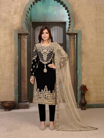 Looking This Designer Long Length Suit In Lovely Color.?Its Pretty Designer Embroidery Work With Diamond Work Top Is Faux Georgette Based Paired With Santoon Bottom And Net Fabricated  Digital Printed Dupatta Which Gives An Attractive To The Suit.