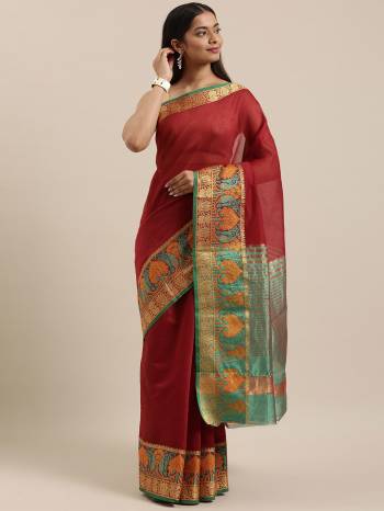 Garb This Partywear Saree Are Fine Saree Paired With Contrasted Blouse.This Saree And Blouse Are Cotton Handloom Fabric With Heavy Wevon Designer Work. Buy This Pretty Saree Now.