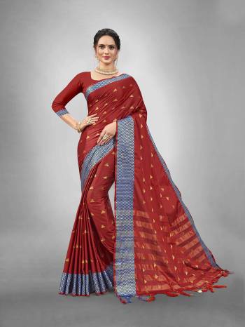 Garb This Partywear Saree Are Fine Saree Paired With Blouse.This Saree And Blouse Are Aura Silk Fabric With Heavy Wevon Designer Work. Buy This Pretty Saree Now.