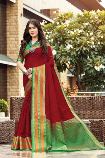 Designer This Partywear Saree Are Fine Saree Paired With Contrasted Blouse.This Saree And Blouse Are Cotton Handloom Fabric With Heavy Wevon Designer Work. Buy This Pretty Saree Now.