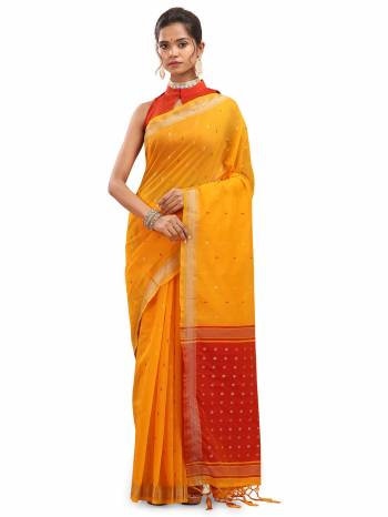 Look This Saree Are Fine Saree Paired With Contrasted Blouse.This Saree And Blouse Are Chanderi Fabric With Weaving Designer Work Based. Buy This Pretty Saree Now.