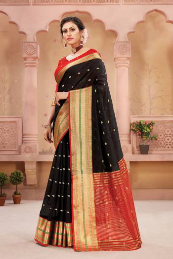 Garb This Saree Are Fine Saree Paired With Blouse.This Saree And Blouse Are Handloom Silk Fabric With Wevon Designer Work. Buy This Pretty Saree Now.