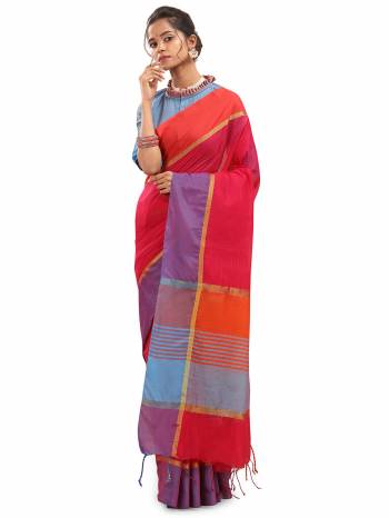 Garb This Saree Are Fine Saree Paired With Contrasted Blouse.This Saree And Blouse Are Chanderi Fabric With Weaving Designer Work Based. Buy This Pretty Saree Now.