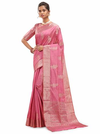 Garb This Saree Are Fine Saree Paired With Blouse.This Saree And Blouse Are Silk Fabric With Weaving Designer Work Based. Buy This Pretty Saree Now.