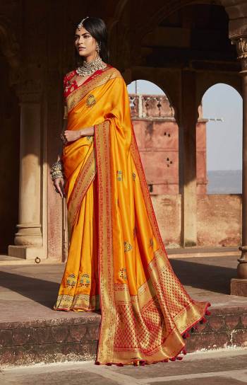 Garb This Partywear Saree Are Fine Saree Paired With Blouse.This Saree And Blouse Are Silk Fabric With Heavy Wevon Jari Designer With Embroidery Work. Buy This Pretty Saree Now.