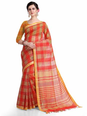 Garb This Partywear Saree Are Fine Saree Paired With Blouse.This Saree And Blouse Are Linen Fabric With Weaving Designer Work Based. Buy This Pretty Saree Now.