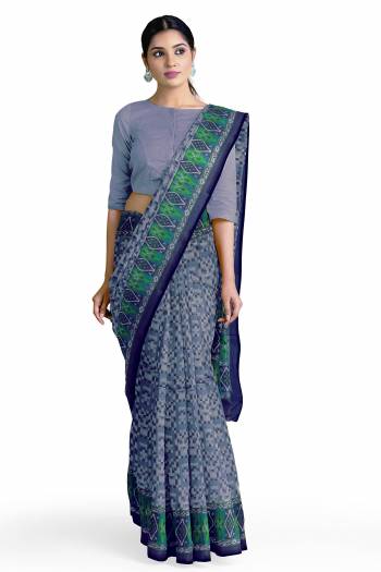 Attrective This Saree Are Fine Saree Paired With Blouse.This Saree And Blouse Are Georgette Based Fabric With Designer Printed. Buy This Pretty Saree Now.