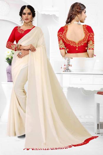 Attrective This Partywear Saree Are Fine Saree Paired With Blouse.This Saree Are Organza With Smok And Blouse Are Art Silk Based Fabric With Designer Embroidery Work. Buy This Pretty Saree Now.