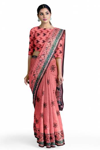 Attrective This Saree Are Fine Saree Paired With Blouse.This Saree And Blouse Are Georgette Based Fabric With Designer Printed. Buy This Pretty Saree Now.