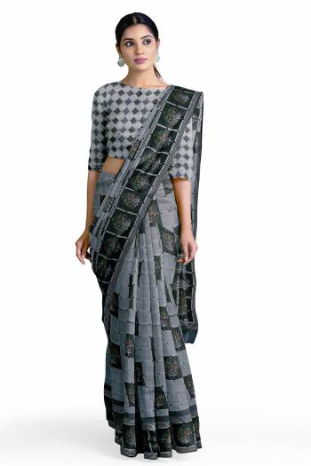 Looking Attrective This Saree Are Fine Saree Paired With Blouse.This Saree And Blouse Are Georgette Based Fabric With Designer Printed. Buy This Pretty Saree Now.