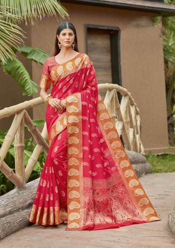 Looking This Partywear Saree Are Fine Saree Paired With Blouse.This Saree And Blouse Are Cotton Handloom Based Fabric With Heavy Wevon Designer Work. Buy This Pretty Saree Now.