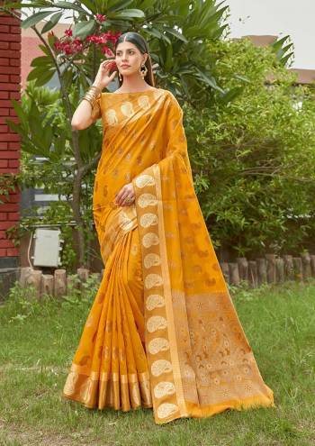 Looking This Partywear Saree Are Fine Saree Paired With Blouse.This Saree And Blouse Are Cotton Handloom Based Fabric With Heavy Wevon Designer Work. Buy This Pretty Saree Now.