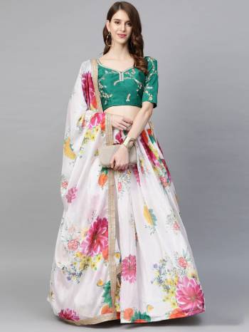 Attrective Wedding Partywear Heavy Designer Lehenga Choli And Dupatta In Fine Color Fabricated On Blouse Raw Silk And Lahenga Are Organza With Organza Dupatta Beautified Fabric With Designer Printed And Sequance And Jari Embroidery Work. 