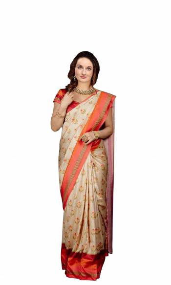 Attrective This Traditional Saree Are Fine Saree Paired With Contrasted Blouse.This Saree And Blouse Are Crepe Silk Fabric With Heavy Designer Digital Printed. Buy This Pretty Saree Now.