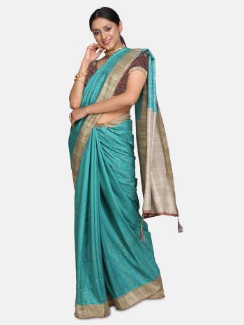 Attrective Look This Partywear Saree Are Fine Saree Paired With Contrasted Blouse.This Saree And Blouse Are Silk Blend Fabric With Designer Digital Printed With Wevon Saree. Buy This Pretty Saree Now.