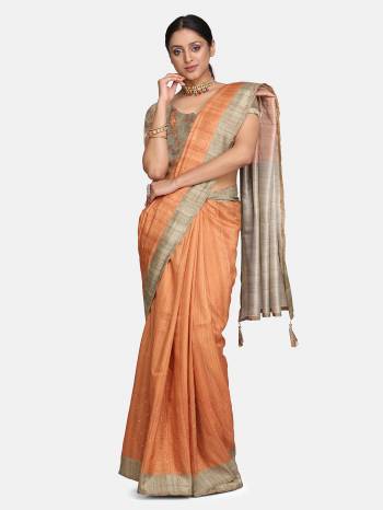 Attrective Look This Partywear Saree Are Fine Saree Paired With Contrasted Blouse.This Saree And Blouse Are Silk Blend Fabric With Designer Digital Printed With Wevon Saree. Buy This Pretty Saree Now.