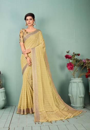  Attrective Look This Fastival Saree Are Fine Saree Paired With Blouse.This Saree Are Cotton Silk And Blouse Are Art Silk Based Fabric With Designer Wevon With Blouse Printed Saree. Buy This Pretty Saree Now.