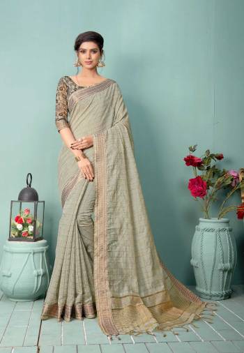  Attrective Look This Fastival Saree Are Fine Saree Paired With Blouse.This Saree Are Cotton Silk And Blouse Are Art Silk Based Fabric With Designer Wevon With Blouse Printed Saree. Buy This Pretty Saree Now.