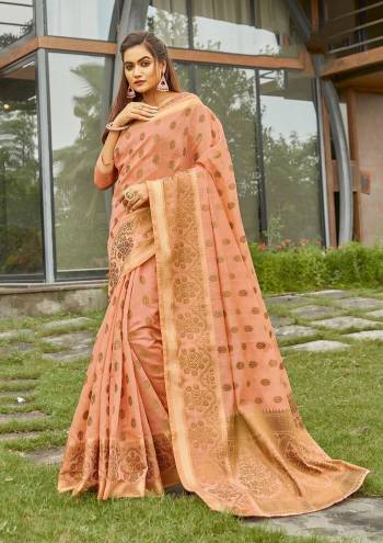 Attrective This Traditional Saree Are Fine Saree Paired With Blouse.This Saree And Blouse Are Cotton Handloom Based Fabric With Heavy Wevon Designer Work. Buy This Pretty Saree Now.
