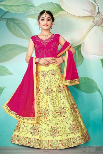 Very Looking Kidswear Readymade Heavy Designer Lehenga Choli In Fine Color Fabricated On Japan Silk And Dupatta Are Georgette Beautified With Heavy Attractive Embroidery With Stone Work. 