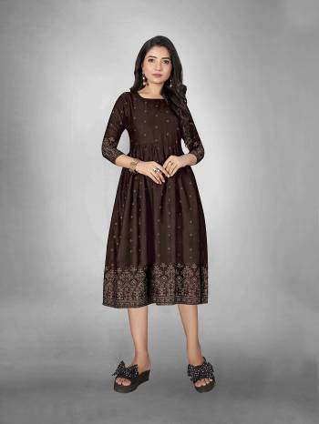 Attrective This Readymade Long Kurti In Fine Color Fabricated On Slub Cottom Beautified With Designer Printed. It Is Light In Weight And Easy To Carry All Day Long. 