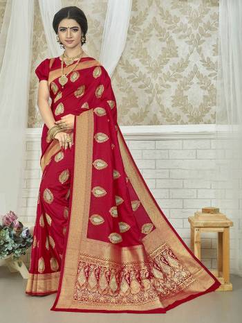 Garb This Stylist Partywear Saree Are Fine Saree Paired With Blouse.This Saree And Blouse Are Fancy Silk Fabric With Heavy Designer Wevon Work. Buy This Pretty Saree Now.