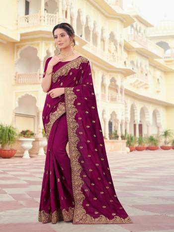 Attrective Look This Traditionl Partywear Saree Are Fine Saree Paired With Blouse.This Saree And Blouse Are Two Tone Vichitra Silk Based Fabric With Heavy Designer Jari Embroidery,Stone Work. Buy This Pretty Saree Now.