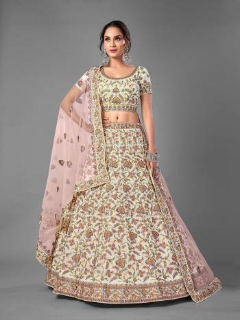 Look Attrective This Wedding Partywear Heavy Designer Lehenga Choli And Dupatta In Fine Color Fabricated On Georgette Beautified With Heavy Attractive Embroidery Work. 