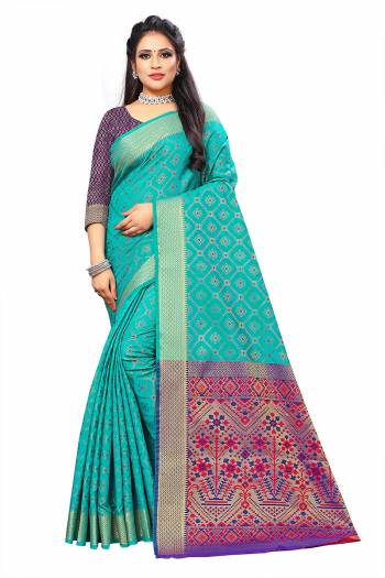 Looking This Traditional Saree Are Fine Saree Paired With Contrasted Blouse.This Saree Are Patola Silk And Blouse Are Broket Silk Fabric With Heavy Weaving Designer Work. Buy This Pretty Saree Now.