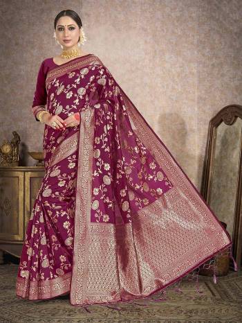 Looking This Traditional Saree Are Fine Saree Paired With Blouse.This Saree And Blouse Are Art Silk Based Fabric With Heavy Wevon Designer Work. Buy This Pretty Saree Now.