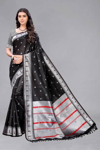 Looking This Partywear Saree Are Fine Saree Paired With Contrasted Blouse.This Saree And Blouse Are Soft Silk Fabric With Weaving Designer Work. Buy This Pretty Saree Now.