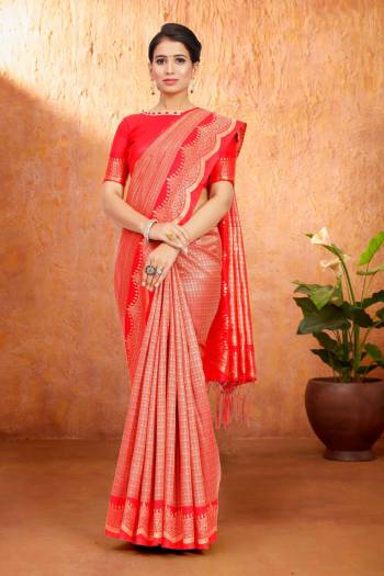 Attrective This Traditional Saree Are Fine Saree Paired With Blouse.This Saree And Blouse Are Art Silk Based Fabric With Heavy Jacquard Designer Work. Buy This Pretty Saree Now.