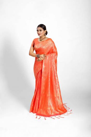 Garb This Partywear Saree Are Fine Saree Paired With Blouse.This Saree And Blouse Are Tanchoi Silk Based Fabric With Heavy Jacquard Designer Work. Buy This Pretty Saree Now.