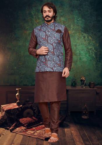 Looking This Readymade Kurta Pajama With Jacket Partywear Dress. Kurta And Pajama Are Art Silk Fabric And Jacket Art Art Silk Fabric With Plain Weaving Designer With Digital Prnted Jacket Dress.