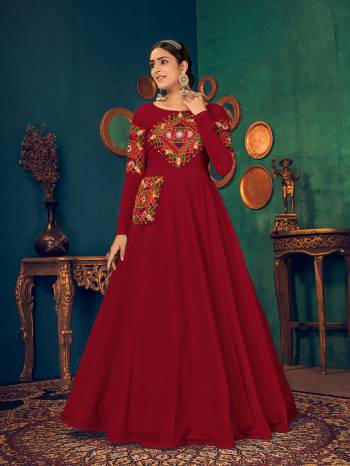 Flaunt Your Rich And Elegant Taste Wearing This Designer Long Gown In Light Color. This Pretty Gown Is Fabricated On Georgette Beautified With Real Mirror,Embroidery And Pearl Work. Its Fabric Is Soft Towards Skin And Easy To Carry All Day Long. 