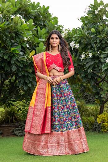 Looking This Partywear Designer Lehenga Choli And Dupatta In Fine Color Fabricated On Silk Beautified Fabric With Heavy Designer Weaving Border Butti Border Work. 