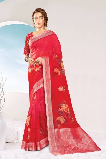 Attrective This Traditional Saree Are Fine Saree Paired With Blouse.This Saree And Blouse Are Organza Based Fabric With Wevon Designer With Digital Printed. Buy This Pretty Saree Now.