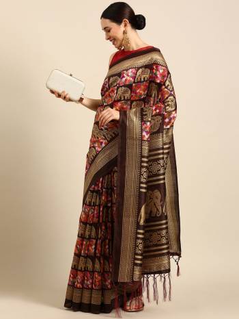 Garb This Traditional Saree Are Fine Saree Paired With Blouse.This Saree And Blouse Are Art Silk Based Fabric With Designer Printed Work. Buy This Pretty Saree Now.